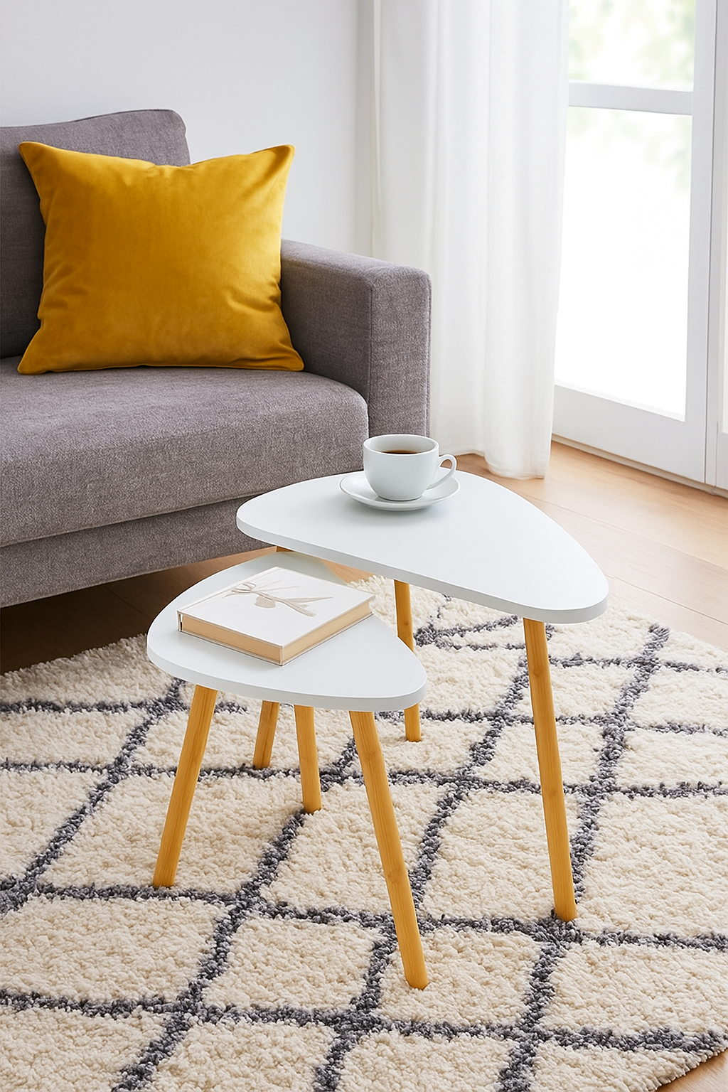 Konferenční stolky, sada 2 ks, bílá / přírodní bambus, BISMAK